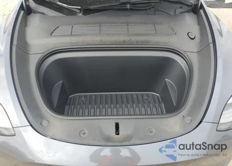 2023 Tesla Model Y z USA, uszkodzony, nr VIN 7SAYGDEFXPF840501